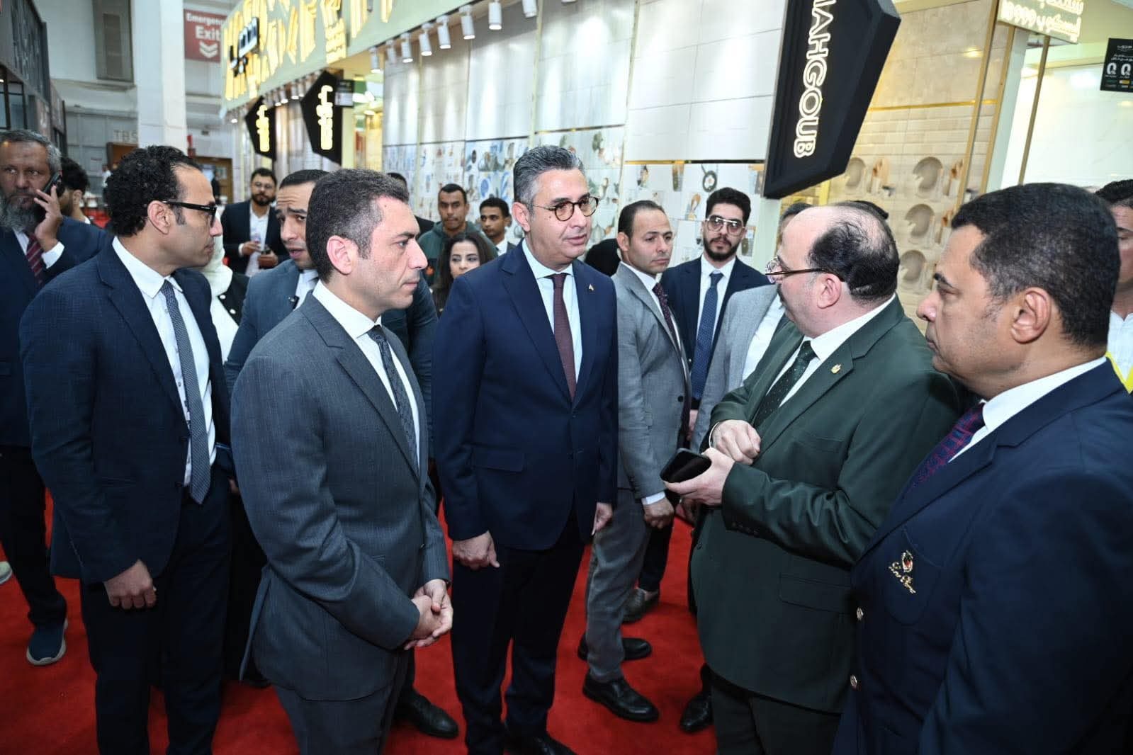 The Minister of Supply and Internal Trade touring the exhibitor stands at the 18th edition